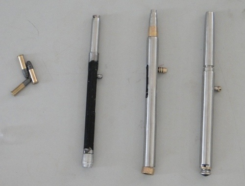 Cuu giao vien mang 3 sung but de phong than hinh anh