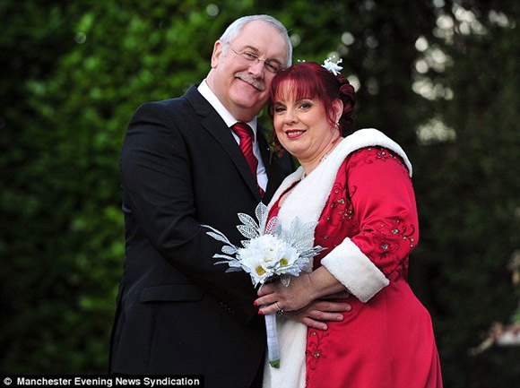 Cap doi ket hon ngay 11/12/2013 luc 14h15 hinh anh