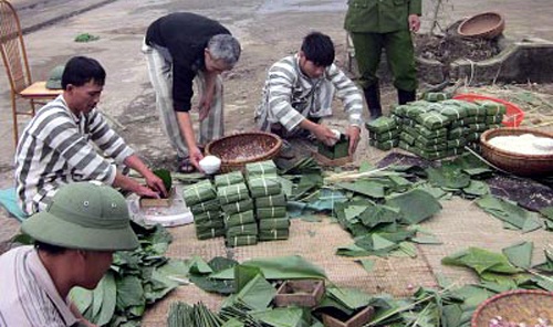 Dau an kho quen cua nhung quan giao trai giam truc Tet hinh anh