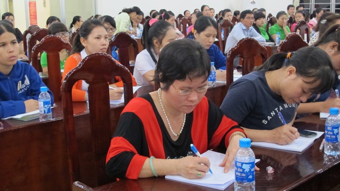 Bao mau di hoc hinh anh