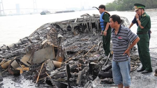 Duong bo du suc dam duong khi tau canh ngam ngung hoat dong hinh anh