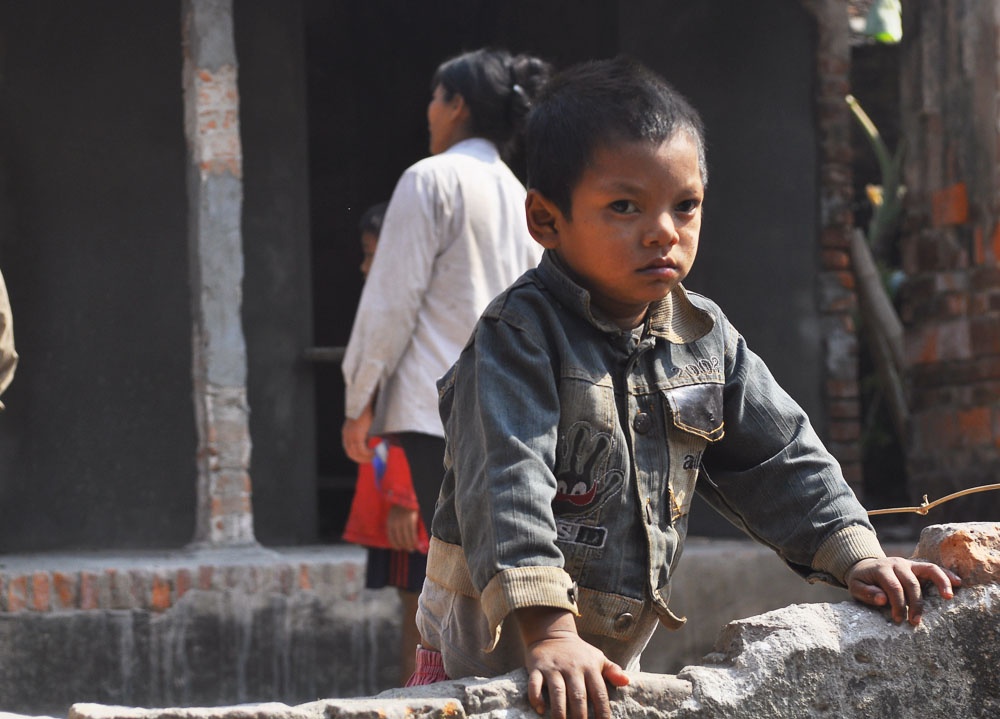 Gia dinh 3 doi khong biet den Tet hinh anh