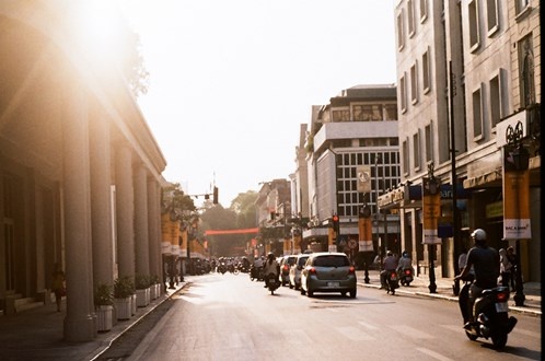 Mien Bac co noi nang nong 32 do C hinh anh