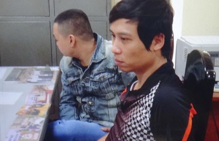 Khoi to Tien 'con' va dan em hinh anh