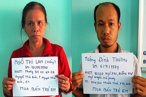 Duong day mua ban hang chuc tre so sinh o Sai Gon hinh anh