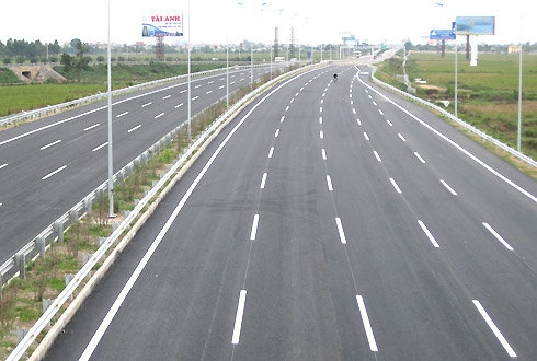 Thu phi cao toc Ha Noi - Lao Cai tu hom nay hinh anh