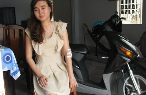 Mot co gai to CSGT khong nghiem tuc hinh anh