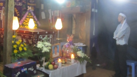 Dan to cong an xa dung binh xit hoi cay lam chet nguoi hinh anh