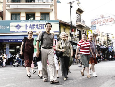 Them nhieu tuyen pho di bo khu vuc pho co Ha Noi hinh anh