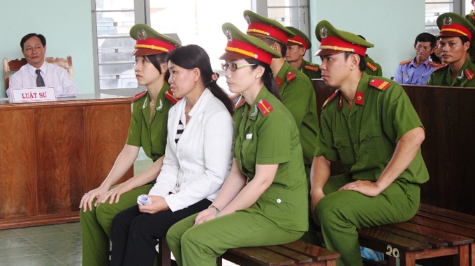 Bị cáo Trần Thị Kim Nguyệt tại tòa phúc thẩm ngày 4/4.