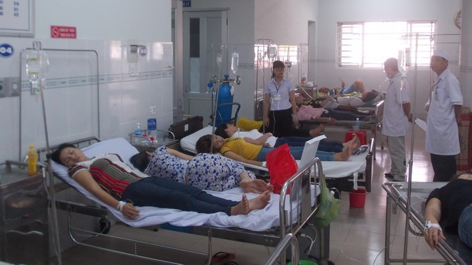 Khi gas tran ngap xuong, 12 cong nhan nhap vien hinh anh