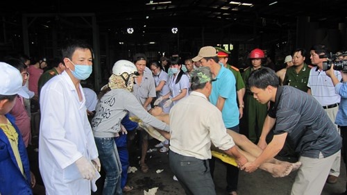 Ngat khi me tan, hai nguoi chet, bon nguoi nguy kich hinh anh