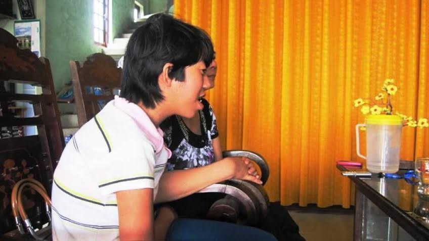 Hiep dam be gai tam than roi de nghi den 2 thang luong hinh anh