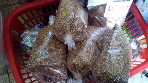 Khong dung hat mui voi tre dang u benh soi hinh anh