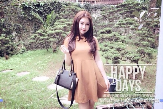 Cô gái nhỏ nhắn sinh năm 1989 với khuôn mặt xinh đẹp Ly Còi là cái tên được rất nhiều bạn trẻ quan tâm.