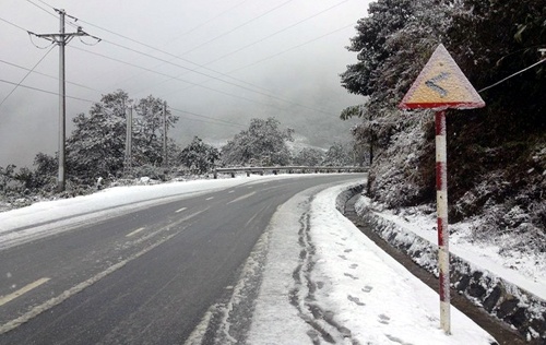 Xay dung duong noi cao toc Noi Bai - Lao Cai den Sa Pa hinh anh