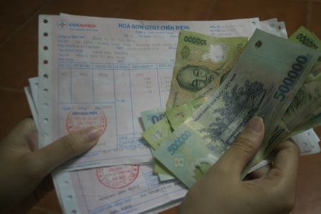 Thong bao no cuoc dien thoai de lua dao hinh anh