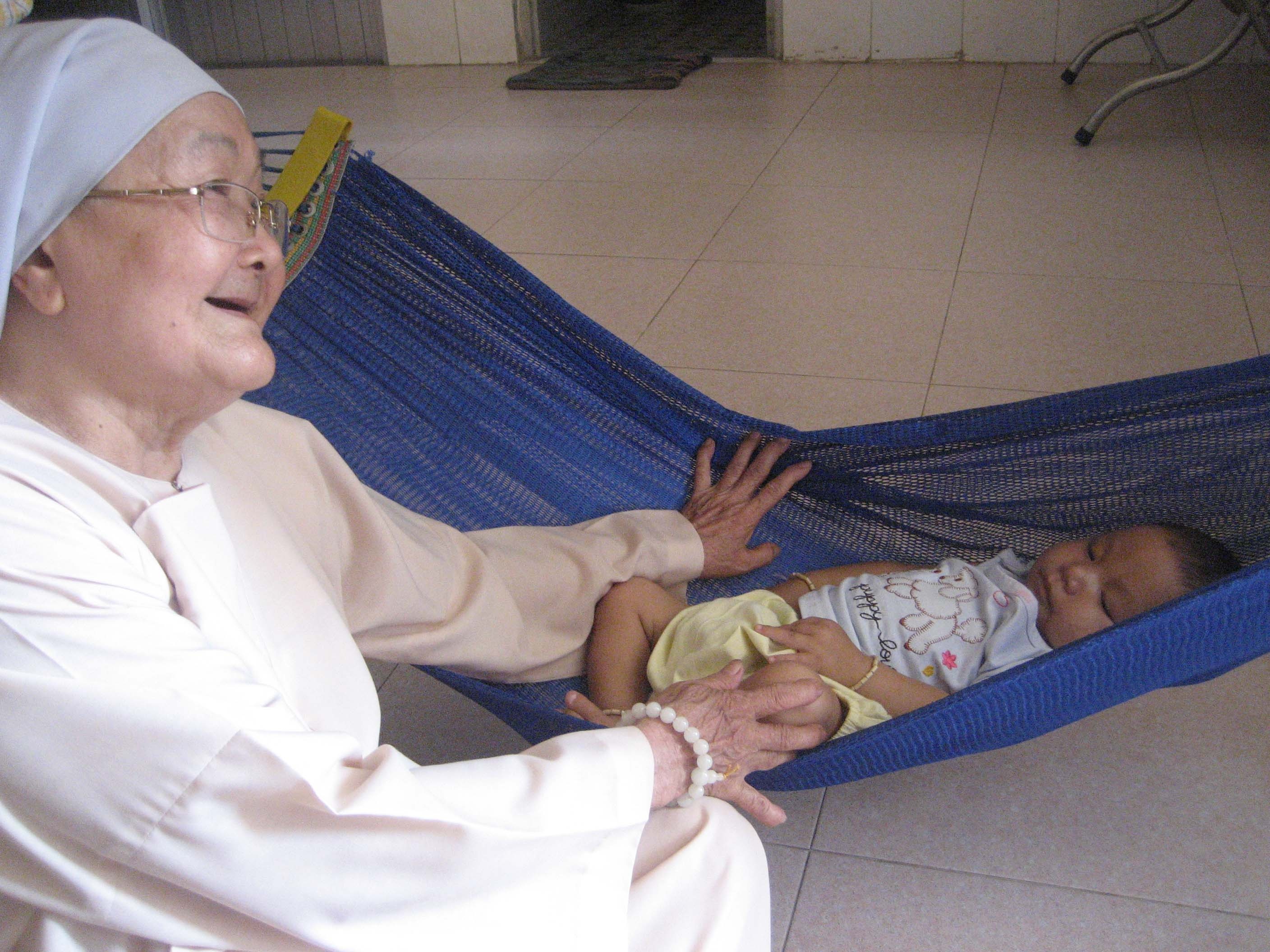 Bé Hoàng Duy đã được trả về chùa.