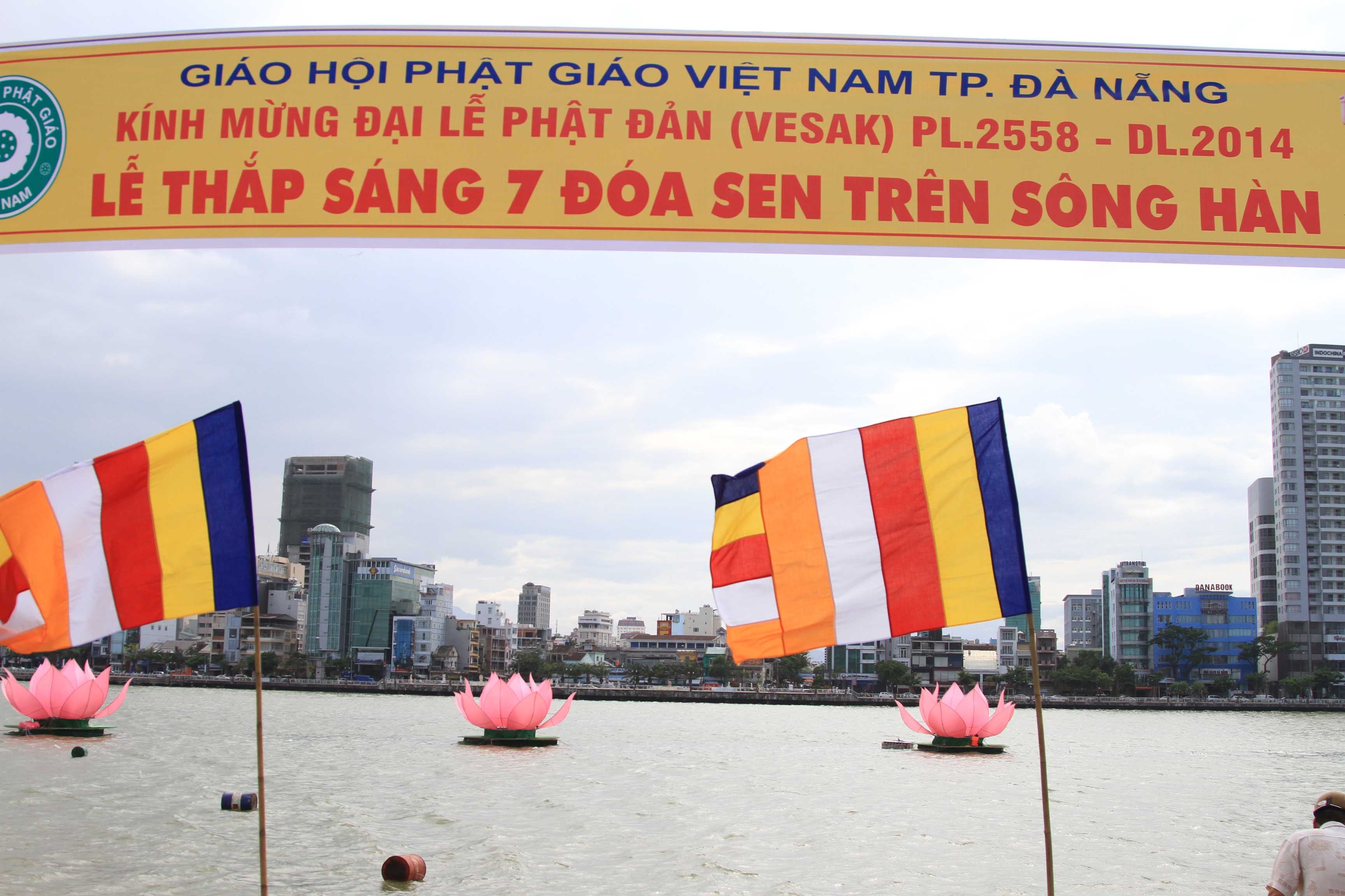 7 đóa sen khổng lồ sẽ là biểu tượng thiêng liêng và là niềm tự hào không những của đạo hữu Phật giáo mà còn của tất cả người dân thành phố Đà Nẵng. 