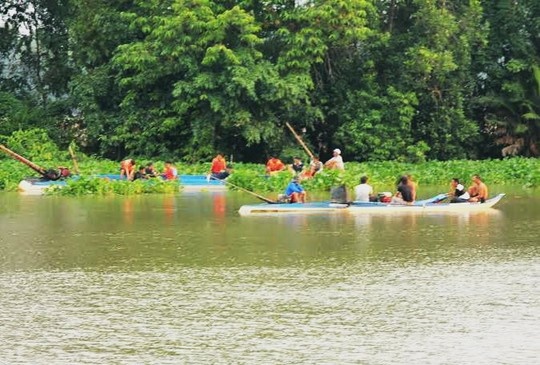 Lat xuong, 2 me con o Phu Yen chet duoi hinh anh
