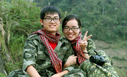 Chuyen tinh hon tuoi, hang xom duoi, bo che hinh anh