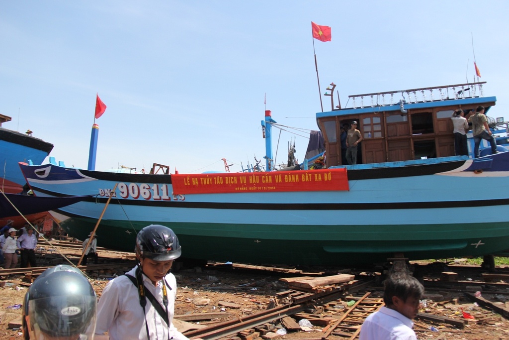 Khi được hỏi, nếu bị tàu của Trung Quốc, ông sẽ làm gì, ông Toàn thẳng thắn nói: Hoàng Sa là ngư trường của Việt Nam từ hàng nghìn năm nay nên bản thân ông cũng như các thuyền viên khác không có lý do gì phải sợ. :Trong trường hợp bị ngăn cản, chúng tôi sẽ khôn khéo tránh va chạm để bảo vệ hòa khí.