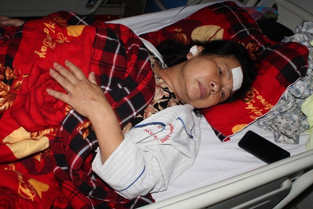 Nhap vien cap cuu sau khi cong an moi den lam viec hinh anh