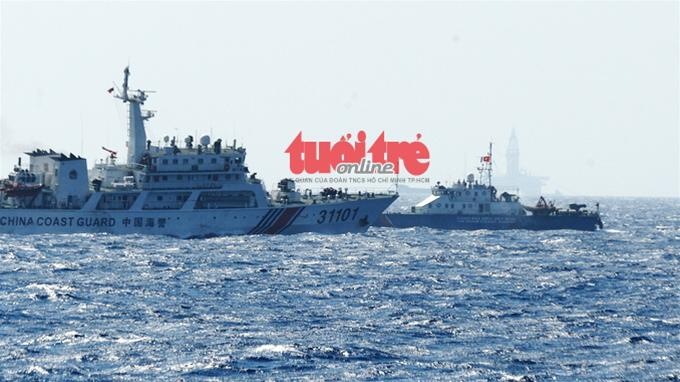 Tàu hải cảnh Trung Quốc luôn đâm thẳng vào các tàu của Việt Nam. 