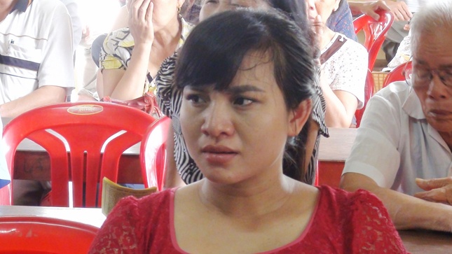 Thieu phu 'oan tinh' duoc xin loi cong khai hinh anh