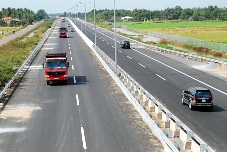 Sap xay cao toc 4 lan xe Thai Nguyen - Bac Kan hinh anh