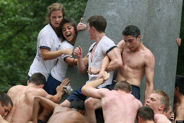 Có sự tham gia của cả các học viên nữ.