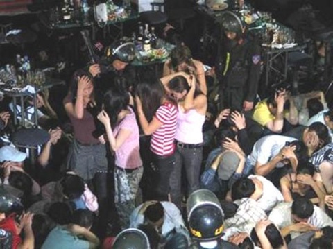 De nghi truy to nu dai uy cong an mua ban ma tuy hinh anh