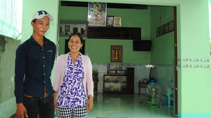 Hao Anh co nha moi hinh anh