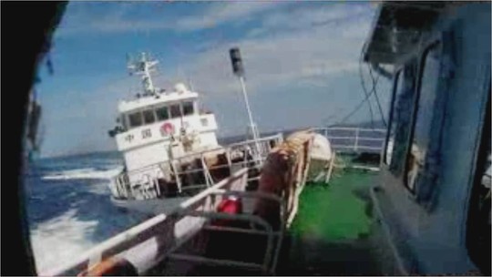 Tau Trung Quoc ban dan lua, nem bua sang tau ca Viet Nam hinh anh