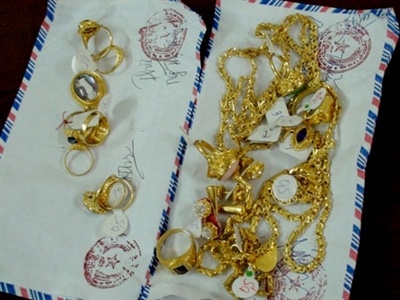 Su tru tri bi mat 400 trieu giua ban ngay hinh anh