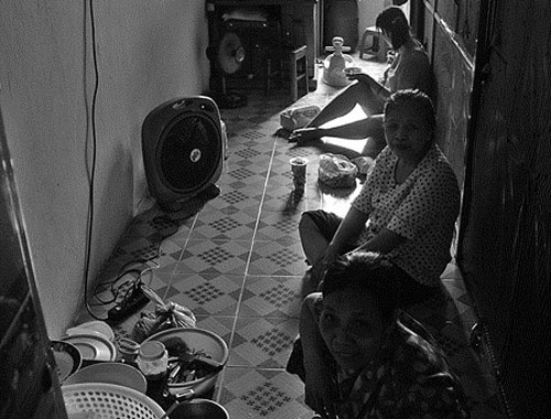 Song trong chung cu dac biet 1,5 met giua Ha Noi hinh anh