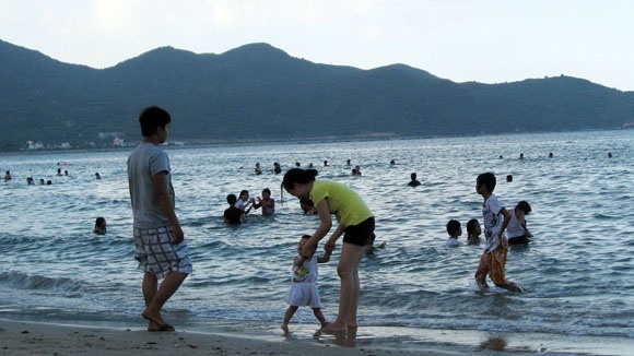 Bao ve cuu du khach, ca hai cung chet duoi hinh anh