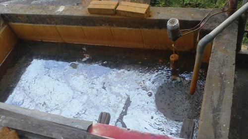 Rua be nuoc, nhan vien ve sinh chet tham hinh anh