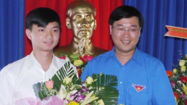 Anh Nguyen Minh Triet lam Pho bi thu tinh doan Binh Dinh hinh anh