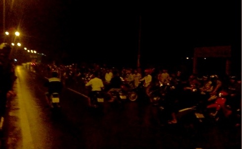 Ve Bien Hoa xem 'bao' dem hinh anh