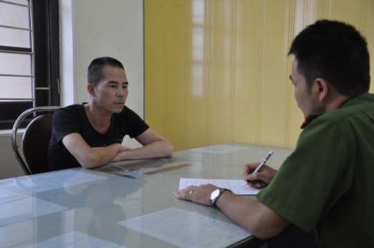 Pha o ca do bong da mot ty dong moi ngay hinh anh