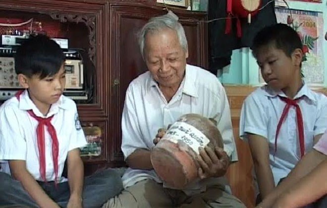 Tu choi tien ty de giu lai ky vat chien tranh hinh anh