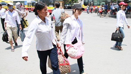 Nang nong khap ca nuoc trong ky thi dai hoc dot dau tien hinh anh