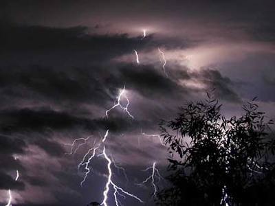 Nau an bang chao dien, mot nguoi bi set danh tu vong hinh anh