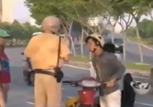 Chi nhac nho chat luong mu bao hiem sau hai ngay ra quan hinh anh