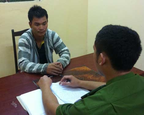 Ga hang xom va loi de nghi khiem nha hinh anh