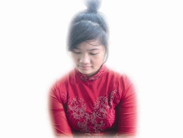 Loi thu toi cua son nu ban ban than vao dong mai dam hinh anh