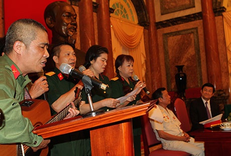 Khi nao Chu tich nuoc ra lenh, chung toi san sang len duong hinh anh