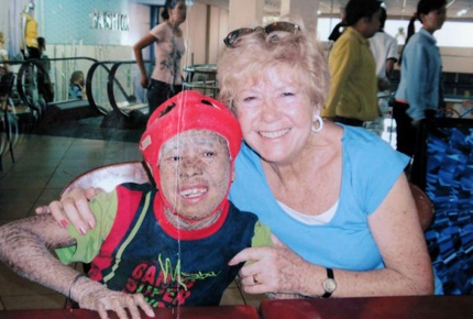 'Nguoi ca' Viet Nam va tinh yeu tu Anh quoc hinh anh