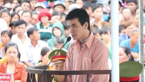 Bị cáo Đỗ Văn Hậu.